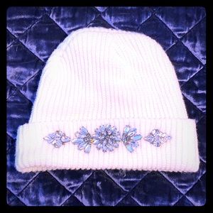 ✨❄️✨Winter Wonderland Jeweled Beanie✨❄️✨